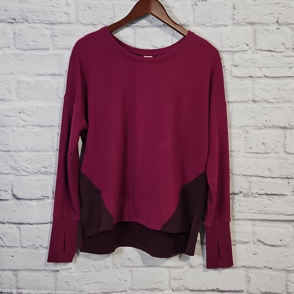 💙 Old Navy active colorblock sweatshirt